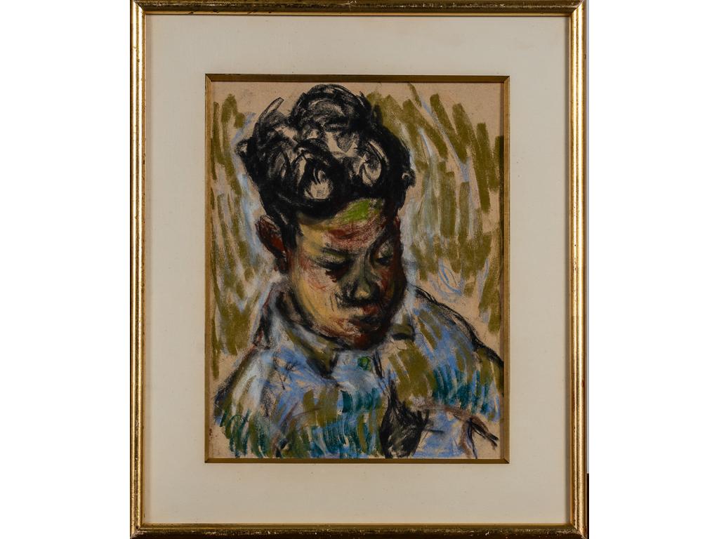 Ecole Française XXème siècle : Portrait. Pastel. Dim : 31 x 24 cm.