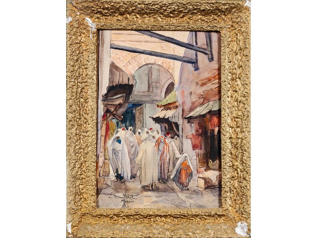 Elizabeth DANDELOT (1898-1995) : Rue de Meknès animée. Aquarelle signée en bas à gauche et située. Dim : 40 x 28.5 cm.