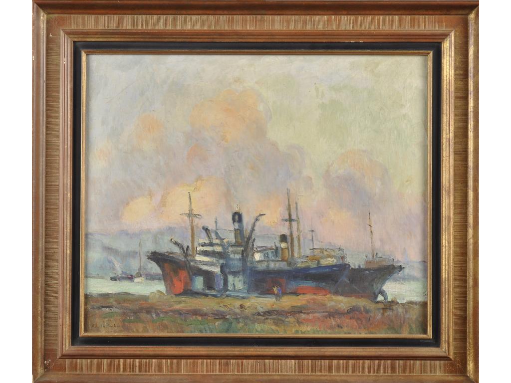 Robert Antoine PINCHON (1886-1943) : Paquebots à quai. Huile sur toile, signée en bas à gauche. Dimensions : 50 x 61 cm. (Rentoilé avec petit rapiéçage à l'arrière côté droit)