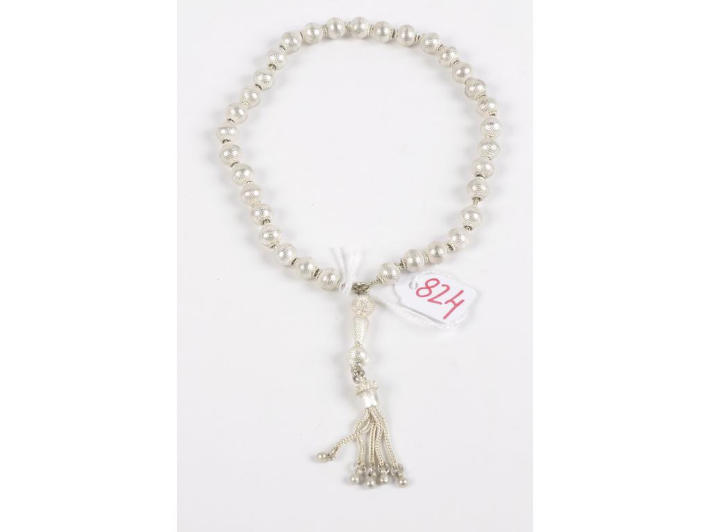 Misbaha (ou Mosbaha : chapelet musulman) en argent. Poids : 20.3 gr. (AC)