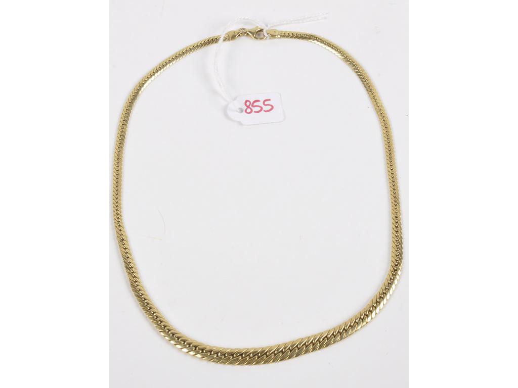 Collier chute maille anglaise en or jaune. Poinçon tête daigle. Long: 44.7 cm. PB: 13.3g