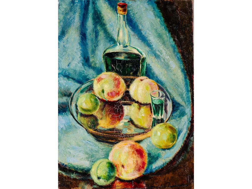Georges de POGEDAIEFF (1897-1971) : Fruits au tissu bleu. Huile sur toile signée en bas à droite. Contre-signée et titrée au revers. (Craquelures, sans cadre et éraflures). Dim : 65 x 46 cm.