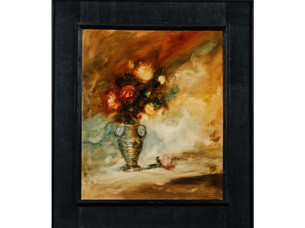 Luis ALVAREZ (1929-1997) : Nature morte au bouquet de roses sur un entablement. Huile sur toile signée en bas à droite. (Petit manques sur le pourtour). Dim : 65 x 54 cm.