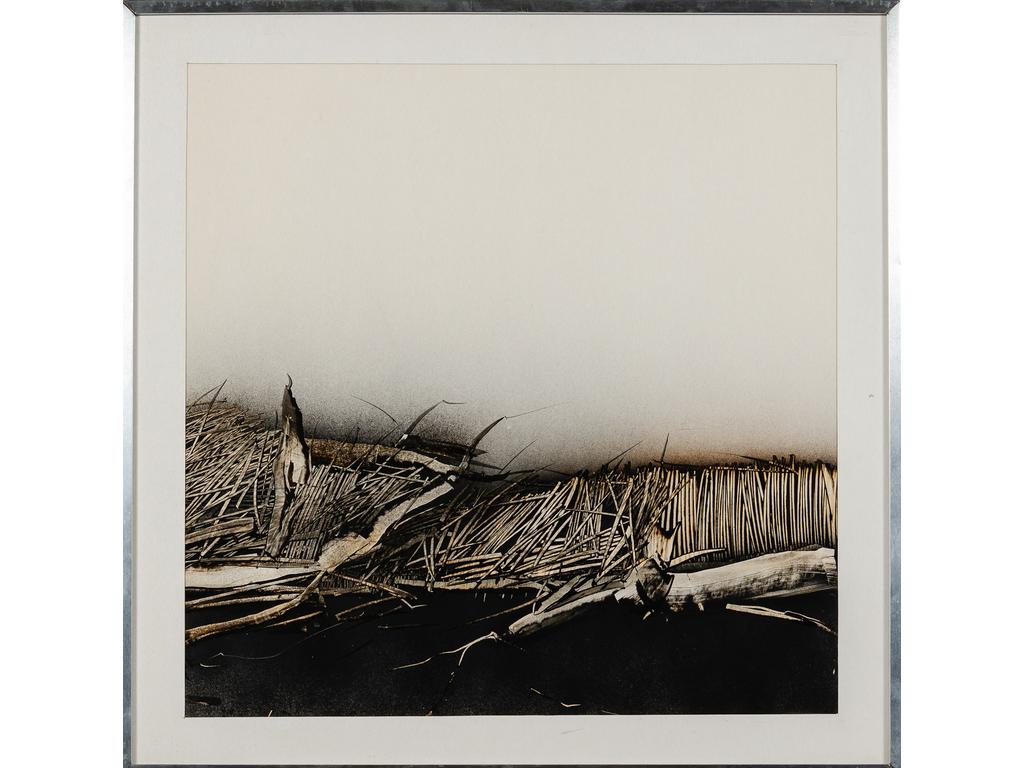 Michel TRINQUIER (1931) : Composition abstraite. Technique mixte sur papier. Non signée. Dim : 68 x 68 cm.