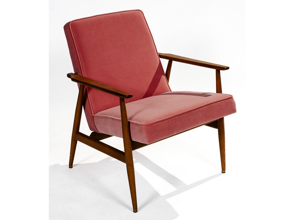 366 CONCEPT : Fauteuil Fox en bois et mousse. Garniture en velours rose.