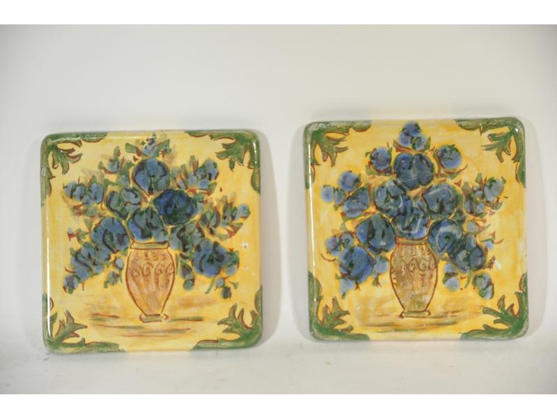 Edouard CAZAUX (1889-1974) : Deux carreaux en terre cuite polych
