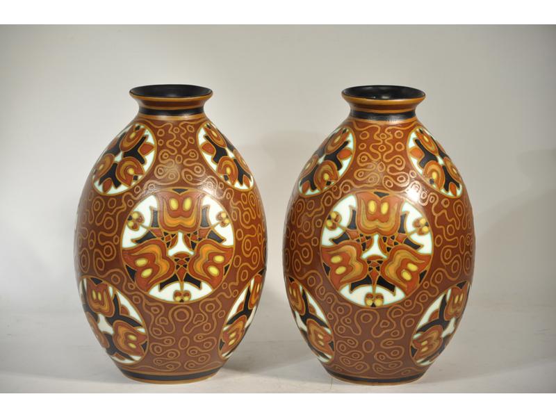 BOCH Frères - KERAMIS, Charles CATTEAU (décor): Paire de vases o