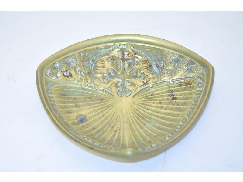 Jules CAYETTE (1882-1953) : Vide-poche trilobé en bronze à décor