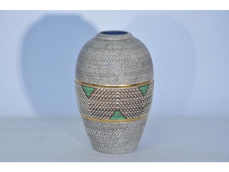 Lucien BRISDOU (1878-1963) : Vase oblong en céramique. Signé. Ha