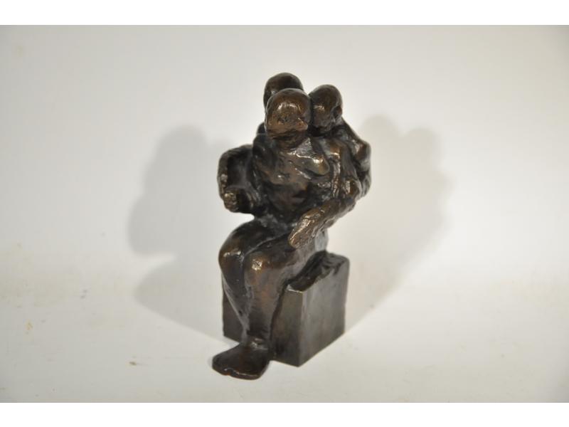 Michel PIGEON (1937) : Le trio.  Groupe en bronze patiné.  Signé