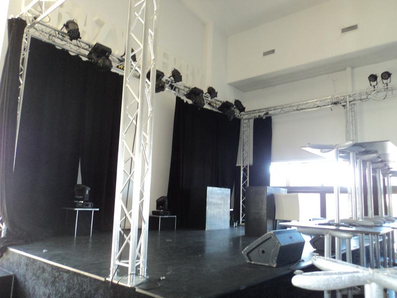 Structure tubulaire aluminium en 290