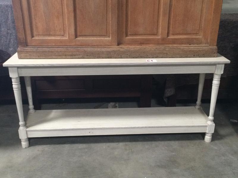 Console en bois laqué blanc à entrejambe