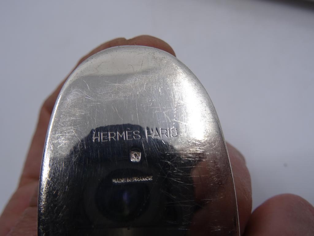 Pince à Billets HERMÈS - Métal Argenté Motif Cheval - Occasion Très Bon état