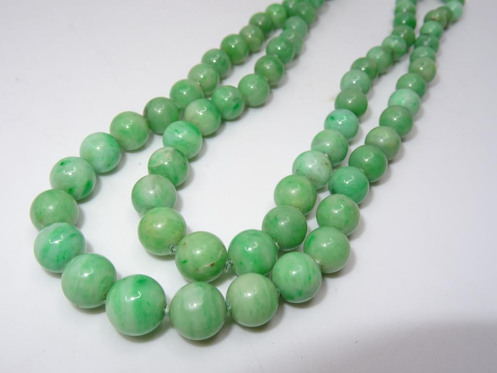 Collier Long Imposant En Boules De Bois Rose - Style Années 2000, Made In France, Occasion
