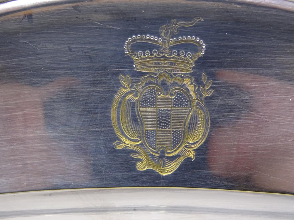 SUPERBE GRAND PLATEAU métal argenté décor perle Louis XV poinçons orfevre EUR 60,00 - FR