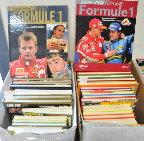 Le livre d'or de la Formule 1.  Edition SOLAR.  Deux cartons.