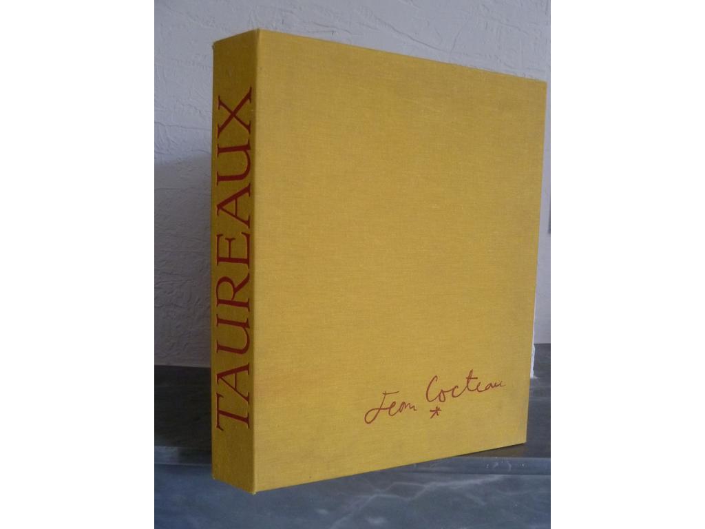 MAGNAN, Jean-Marie. (COCTEAU, Jean) : Taureaux. Paris : Trinckvel, s.d. [1965]. Un volume petit in-folio sous couvertures d'Auvergne beige-rosé rempliée et illustrée d'une composition en noir sur la 1ère de couverture. Coffret toilé jaune de léditeur titré. Illustré de 32 lithographies de Jean COCTEAU dont la 1ère de couverture en noir et 31 lithographies à pleine page en couleurs (17 interfoliées dont 2 à double page et 14 in fine). EDITION ORIGINALE tirée à 200 ex. numérotés. 1 des 120 sur vélin de rives. TRES BEL EXEMPLAIRE du dernier ouvrage illustré par Jean Cocteau, « achevé quelques heures avant sa mort » (Monod 7626).