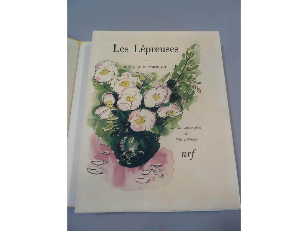 MONTHERLANT, Henri. (VAN DONGEN, Kees) : Les lépreuses. Paris : Nrf, 1946. 1 volume grand in-4° en feuilles sous couvertures illustrées et rempliées. Chemise titrée au dos et étui cartonnés de léditeur. Bine complet de 25 lithographies en couleurs dont couverture, 23 grand in-texte et 1 à pleine page de Kees VAN DONGEN. Tiré à 390 ex. numérotés. 1 des 300 sur vélin de Rives B.F.K. Petites tâches à létui sinon TRES BEL EXEMPLAIRE.