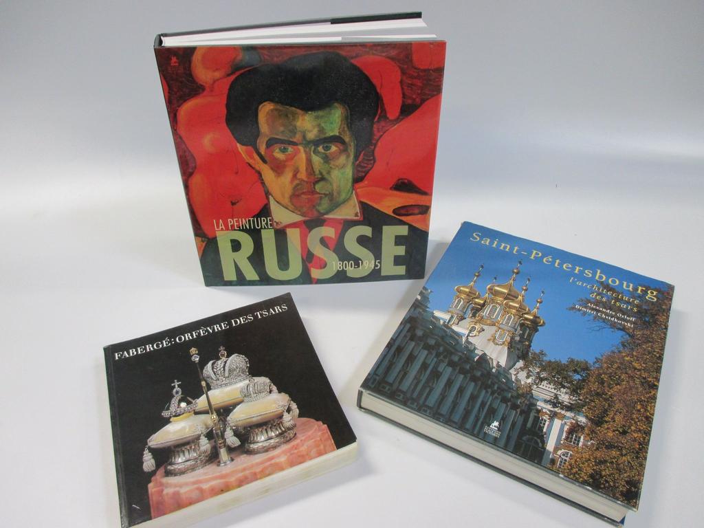 Ensemble de 3 volumes modernes sur l'Art Russe : la peinture Moderne, FABERGE et Saint Petersbourg