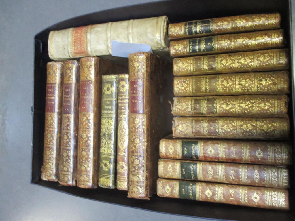 Lot dune dizaine de volumes de littérature, XVIIIe et XIXe, in-12°, Reliures dépoque, dont Sterne, Robinson Crusoé, Cervantes, Les contes des Fées.
