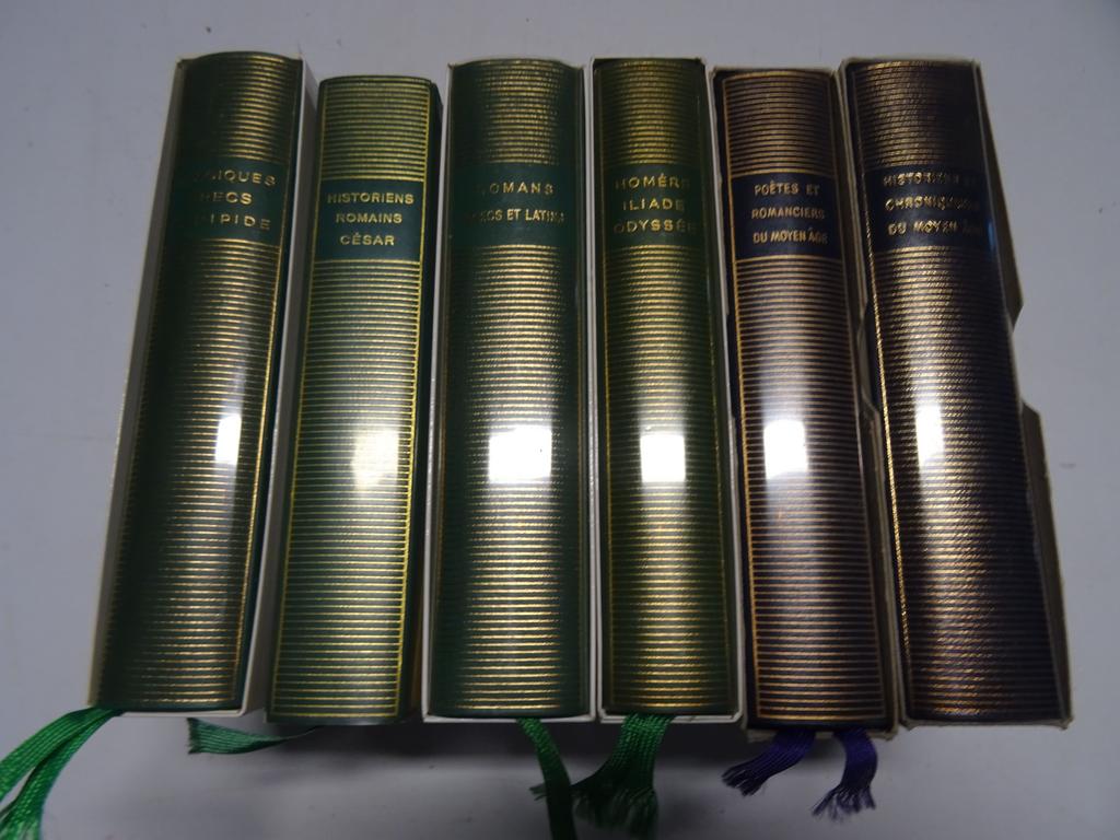 LA PLEIADE : 6 volumes divers auteurs de l'Antiquité et du Moyen-Age.